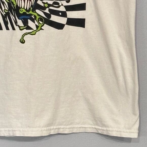 MARVEL | Men’s Venom White Graphic T Shirt - Picture 5 of 13